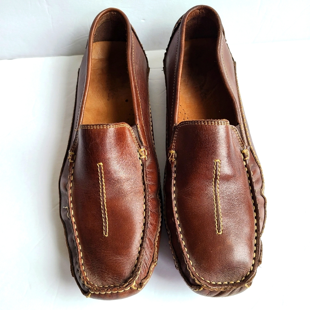 Brown 10.5 Leather slip on dress loafer moccasin casual dress cozy